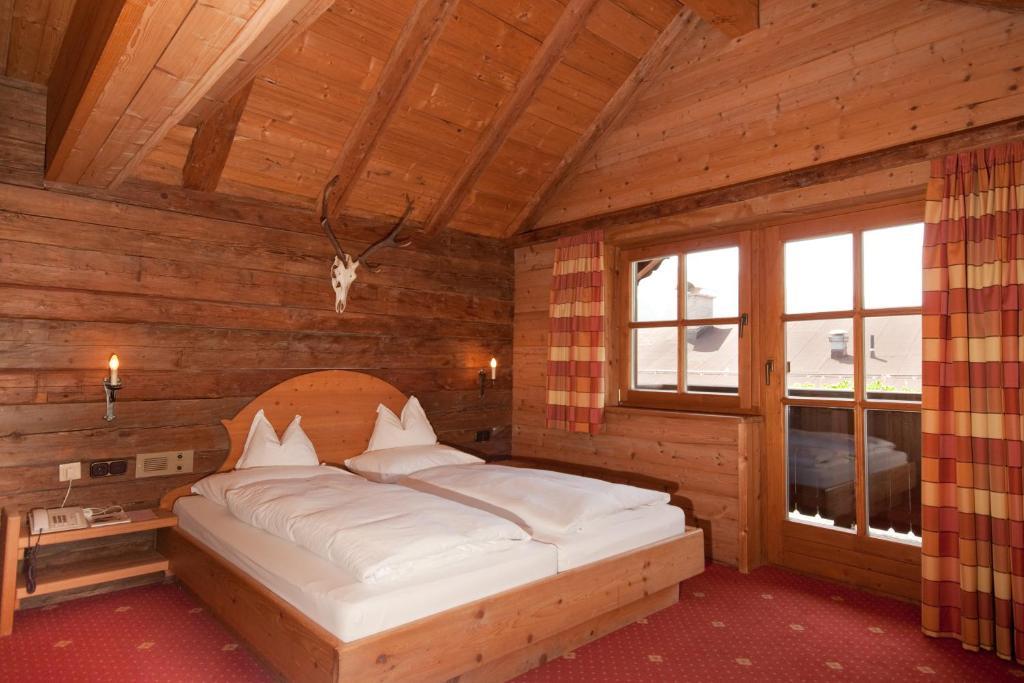 Hotel Kirchenwirt Kirchberg in Tirol Cameră foto